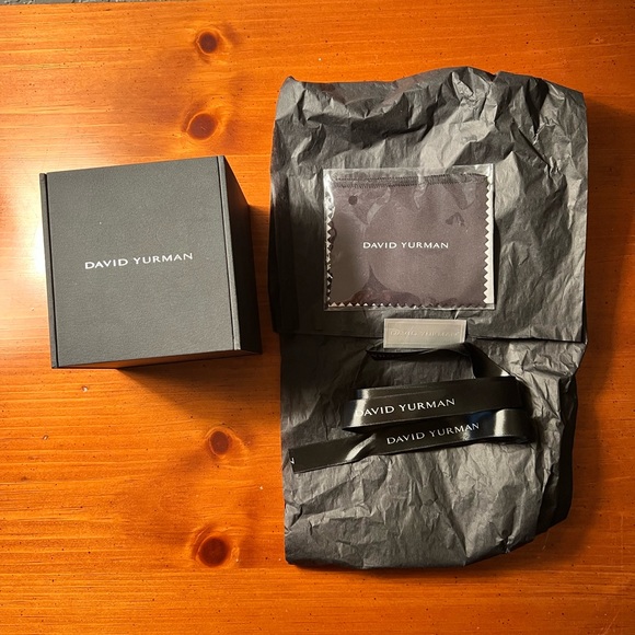 David Yurman 20” Wheat Chain and Silver 18k Gold Sculpted Cable Enhancer - Picture 3 of 10